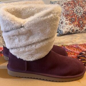 Koolaburra Plum and Cream Short Boots